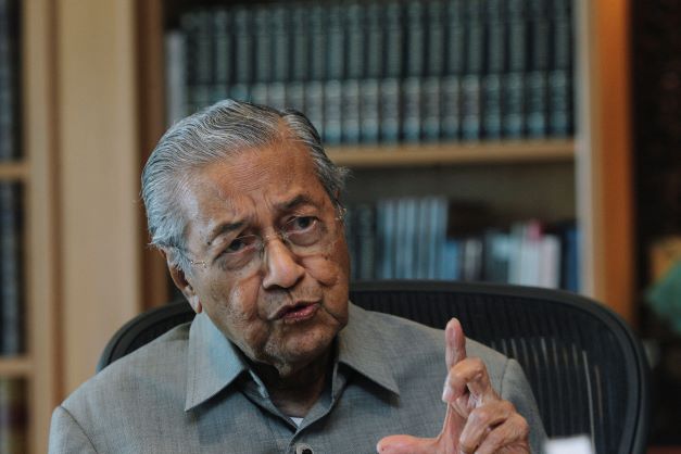 DR. MAHATHIR MOHAMAD re