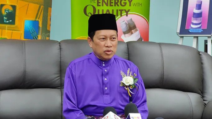 ezgif.com webp to jpg 3