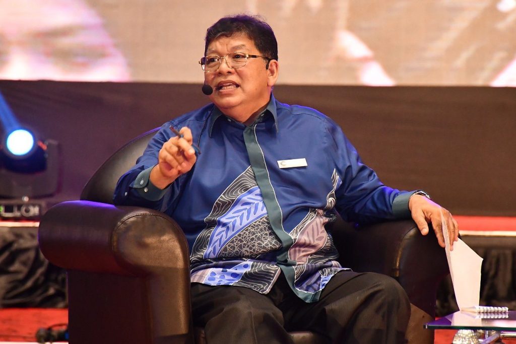 839 terima darjah kebesaran, bintang dan pingat sempena Hari Keputeraan Rasmi YDP Agong 2 IMG 20230605 125705 6 x 4 inch