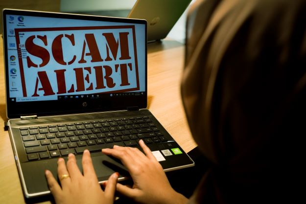 Wanita rugi lebih setengah juta terpedaya pelaburan saham dalam talian 1 scammer online resize